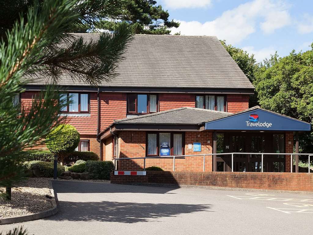 Travelodge Bracknell Eksteriør bilde